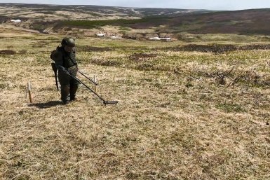 Саперы ВВО освобождают курильский остров Шумшу от опасных предметов пресс-служба Восточного военного округа