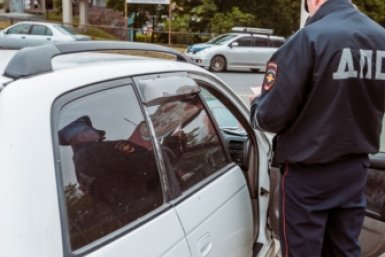 Оштрафовали на 100 тысяч рублей и забрали права: любителя "пьяной" езды осудили в ЕАО