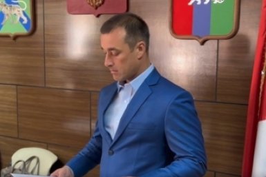 Главу крупного муниципалитета в Приморье заподозрили в сокрытии судимости – он отрицает