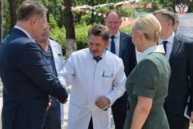 Мурашко: До 900 млн рублей будет выделено на строительство новой детской поликлиники ЕАО