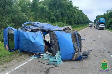 В ЕАО женщина-пассажир погибла в жутком ДТП с фурой по вине пьяного водителя 