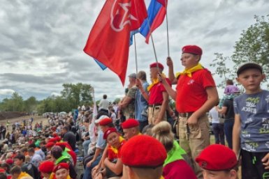 Сахалинские школьники посетили реконструкцию &quotШтурм полицейского поста Хандаса&quot пресс-служба министерства туризма Сахалинской области