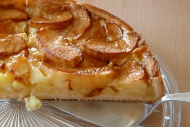 Шарлотка из всех яблок pxhere.com