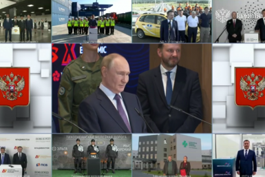 Владимир Путин открыл музей тайги в Уссурийске тг-канал (18+) news_kremlin