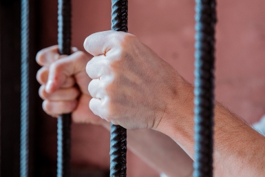 Жителя Сочи задержали за связь с украинской террористической организацией