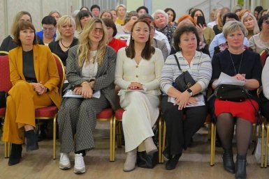 Более 5 тысяч женщин Омска объединились в советы