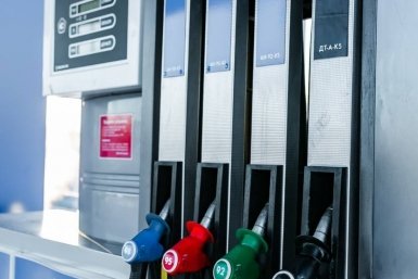 Ограничения на бензин введут на трёх нефтебазах в Якутии