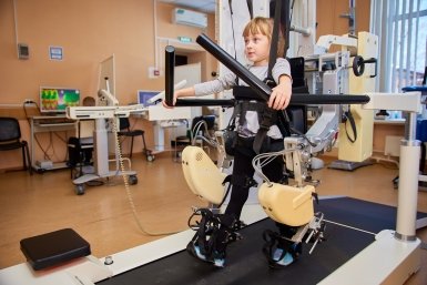 Лечение ДЦП и задержек развития: репортаж из главного реабилитационного центра Приморья