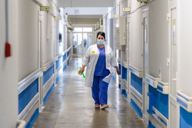 Новогодний график работы медучреждений Якутии