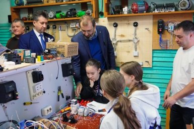 Председатель ЗС Приангарья: Учреждения СПО на селе необходимо сохранить Мария Иванова