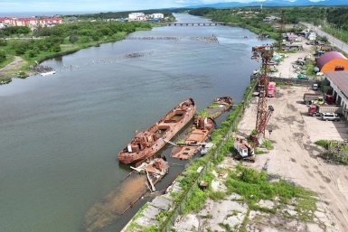 Из акватории Красногорска в этом году удалят девять затонувших судов пресс-служба минтранса Сахалинской области