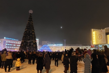 Елка в Якутске ИА YakutiaMedia