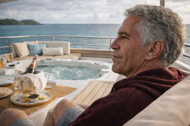 О нем говорит весь мир: кто такой Эпштейн, и почему его дело до сих пор не закрыто