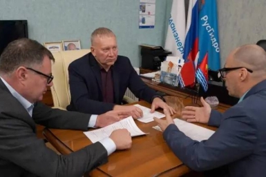 Владимир Милотворский и Богдан Атласюк продолжают работу в рамках программы &quotСВОи Герои 49&quot Источник