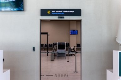 Сначала отмена в Омске, потом — депортация: комику Сабурову запретили въезд в РФ на 50 лет