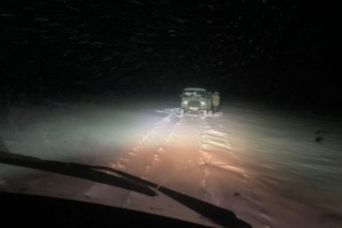 Рыбаков спасли на реке Вилюй в Якутии пресс-служба Службы спасения РС (Я)