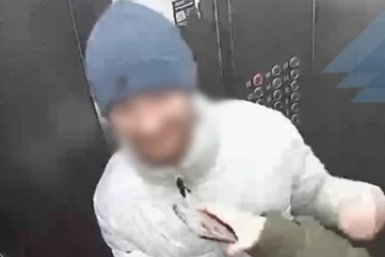 Камеры лифта засняли домогательства в краснодарской многоэтажке