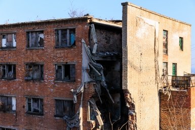 Школьница сломала позвоночник в краснодарской заброшке