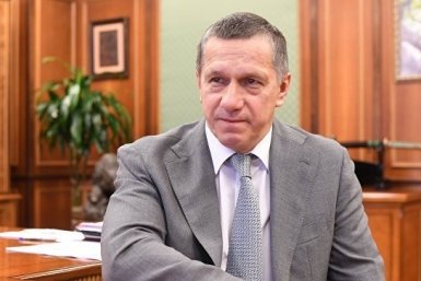 Юрий Трутнев поздравил дальневосточников с Днём защитника Отечества пресс-служба правительства Якутии