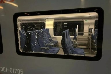 Две %22Ласточки%22 пострадали от рук десятилетнего хулигана в Сочи