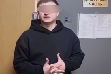 В центре Краснодара остановили авто с нецензурной надписью вместо номера