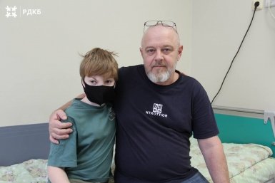 Покусанному хаски мальчику из Сочи успешно восстановили верхнюю губу  t.me/RDKBofficial