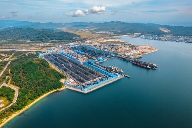 &quotВосточный Порт&quot отмечает 52-й День рождения АО &quotВосточный Порт&quot ­