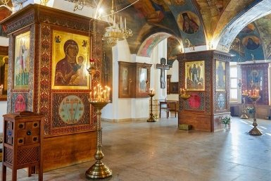 церковь Живоначальной Троицы https://www.mos.ru/