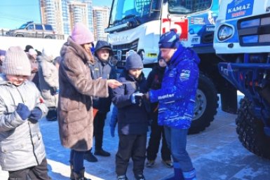 Экипажи &quotКамАЗ-мастер&quot участвуют в гонках на Амуре в четвертый раз Юлия Ожегова, ИА PriamurMedia
