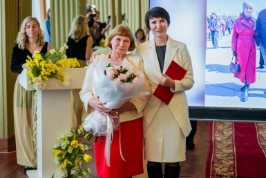 Женщины Магадана поделились историями успеха и счастья в преддверии 8 Марта Источник