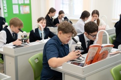 Зоны рекреации и велопарковка: в школах Южно-Сахалинска модернизируют пространства пресс-служба мэрии города