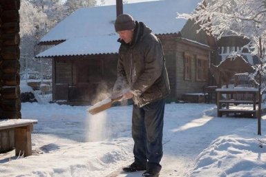 Дачники, 2 ложки на тающий снег: Почва рыхлая и воздушная - урожая будет море