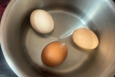 Маринованные яйца по-корейски: бомбический деликатес – наслаждаемся уже через пару часов