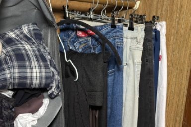 Кладу стакан с этим продуктом в шкаф — и забываю о затхлом запахе: вещи пахнут свежестью