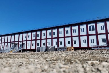 Дмитрий Демешин дал месяц на сдачу новой поликлиники в Бикине