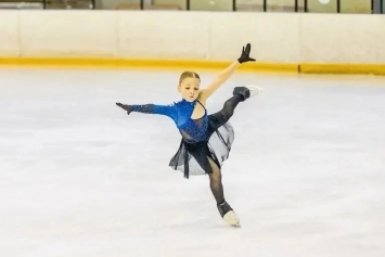 Ледовый дворец в Улан-Удэ дал старт карьере юной фигуристки