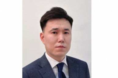 Василий Иванов стал новым помощником Главы Якутии пресс-служба правительства Якутии