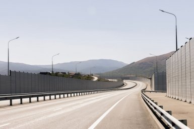 Ускорить ремонт трассы Алушта-Ялта потребовал глава Крыма