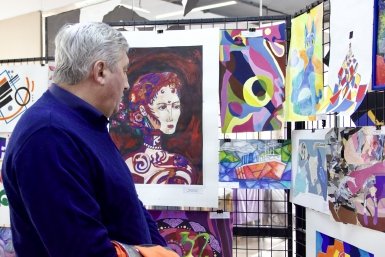 Выставка &quotАвангард глазами ребенка&quot ИА SakhalinMedia