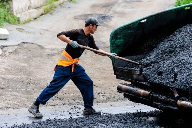 В Бурятии пройдут дебаты о качестве дорог и автобусах в районах 