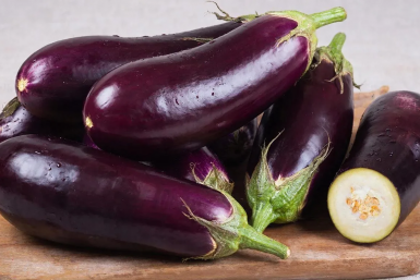 Без пустот и горечи: 5 сортов баклажанов с мясистой мякотью - взойдут с первого раза
