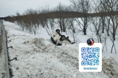 Не справился с управлением и улетел в кювет водитель в Долинском районе пресс-служба Госавтоинспекции по Сахалинской области