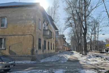 Облик, который не радует: что происходит с фасадами домов в исторической части Ангарска