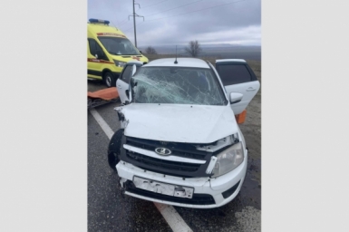 Три машины столкнулись на подъезде к Ставрополю