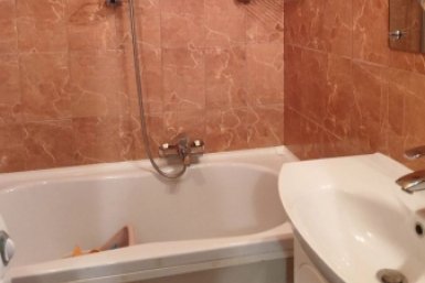 Наношу эту пропитку на серые швы плитки - и навсегда забываю о плесени, жире и изнурительной чистке