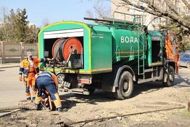 Более 26 км сетей и 1800 колодцев очистили в Краснодаре