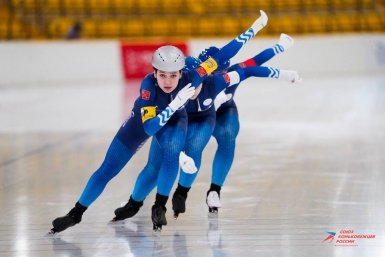Экс-воспитанница конькобежной школы ЕАО стала победительницей Первенства России