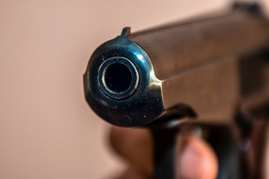 В Москве женщина попыталась ограбить ПВЗ, но испугалась угроз почтальона