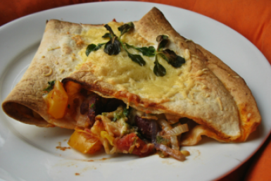 "Кармашки" с курицей стали любимым завтраком — готовлю детям перед школой за 5 минут