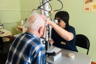 101-летнему пациенту в Бурятии хирурги спасли зрение